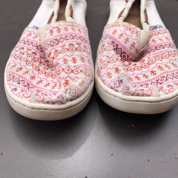 🐰 Toms slip ons flats sneakers - Picture 3 of 6